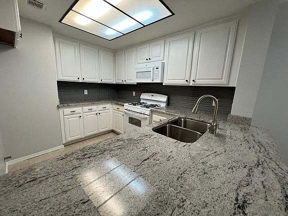 5th image of 1210 Via Montoya