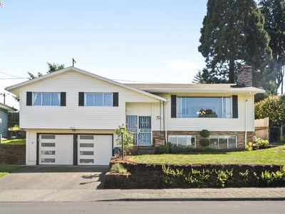 10818 SE Clay St, Portland, OR, 97216