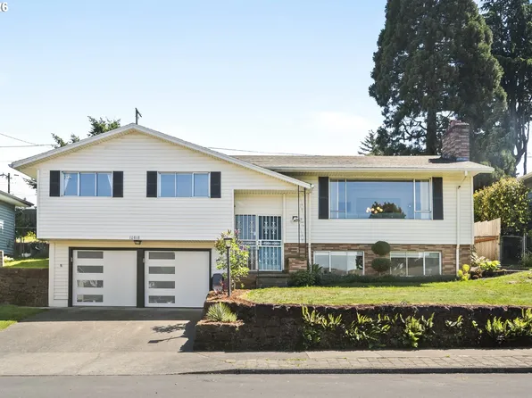10818 SE Clay St, Portland, OR 97216