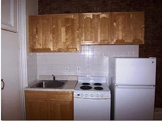 Rented by R New York