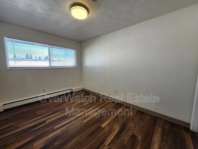 3925 E 9th Ave #5 — Photo 8