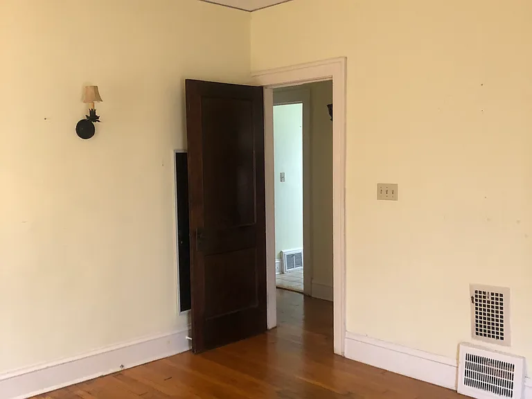 2252 Bellfield Ave #1 — Photo 4