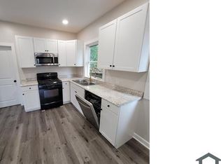 276 W State St, Oakdale, PA 15071