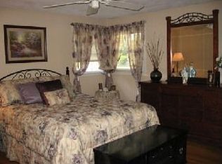 104 Acushnet Ave, Worcester, MA 01606