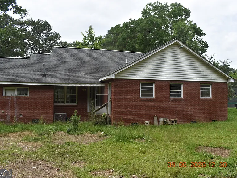 4830 Wilson Rd — Photo 4