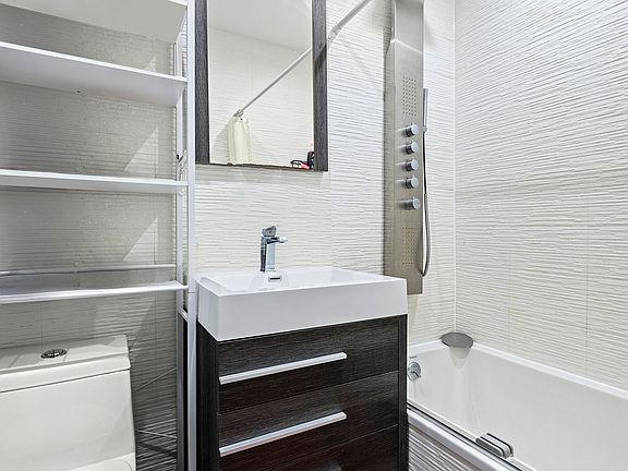 5th image of 277 Humboldt St APT 4L