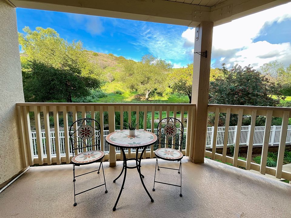 1st image of 5805 Oak Bend Ln Unit 309