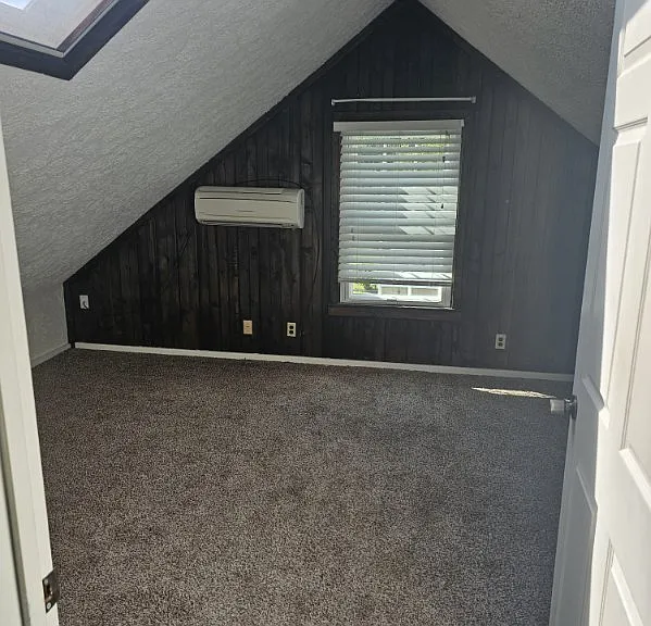 830 Packard Ave — Photo 13