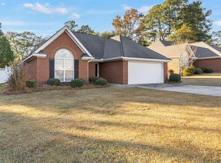 382 Orangepark Dr, Orangeburg, SC 29115