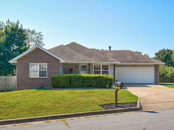 3430 W Riverside Street, Springfield, MO 65807