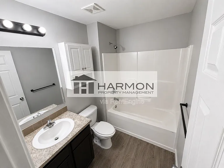 816 N Crestway Ave — Photo 5
