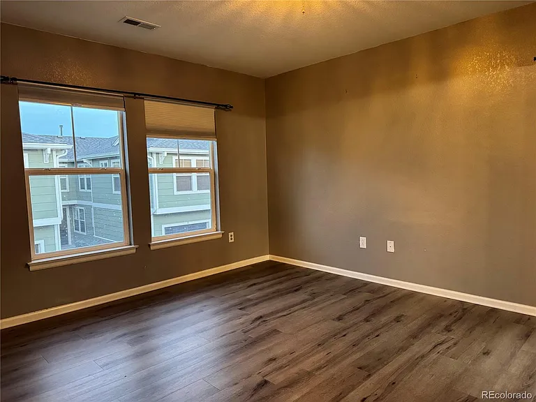 17227 Waterhouse Cir #F — Photo 6