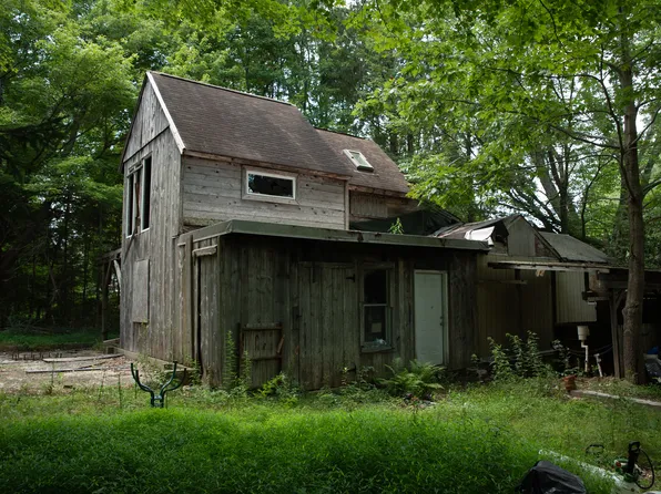 284 Halls Hill Road, Colchester, CT 06415