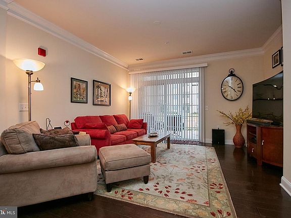 5th image of 15100 Heather Mill Ln APT 102