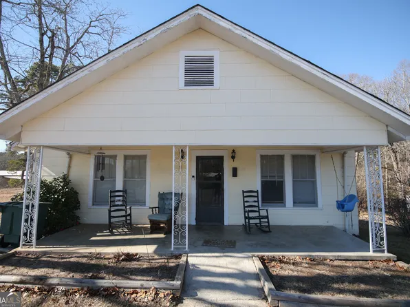 1024 W Currahee St, Toccoa, GA 30577