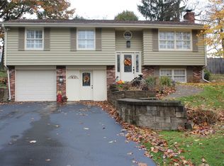 184 Stotler Dr, Delmont, PA 15626