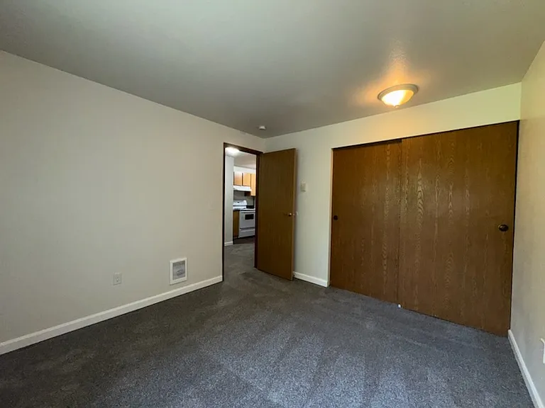 250 Weatherstone Ln NE #A — Photo 9