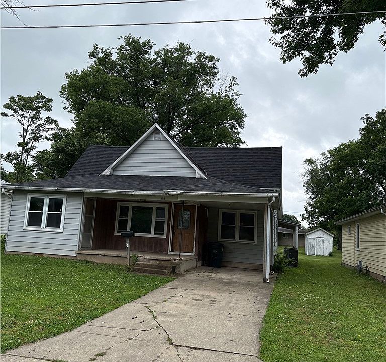 1st image of 1012 N Walnut St
