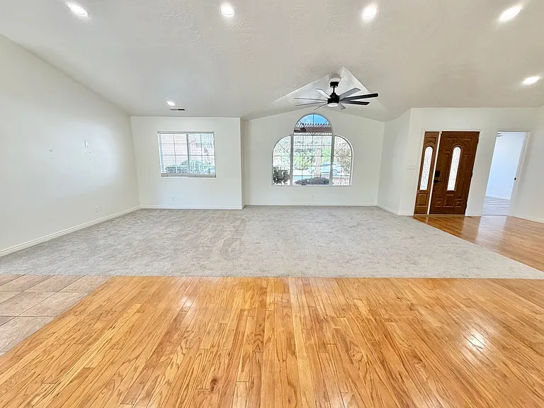 3519 S 1470 W — Photo 9