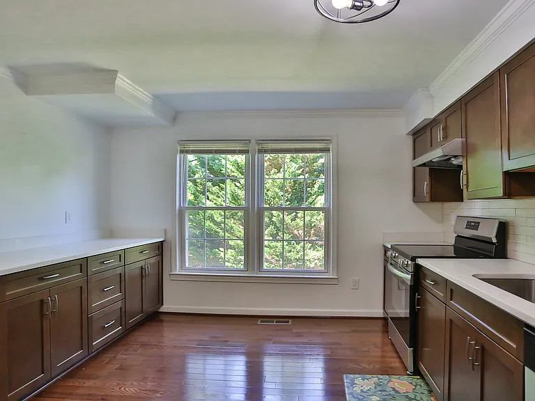 2402 Windbreak Dr — Photo 4