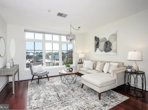 150 V St NW APT V305, Washington, DC 20001