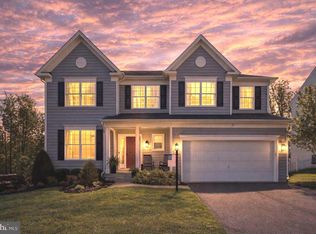 26 Perth Dr, Fredericksburg, VA 22405