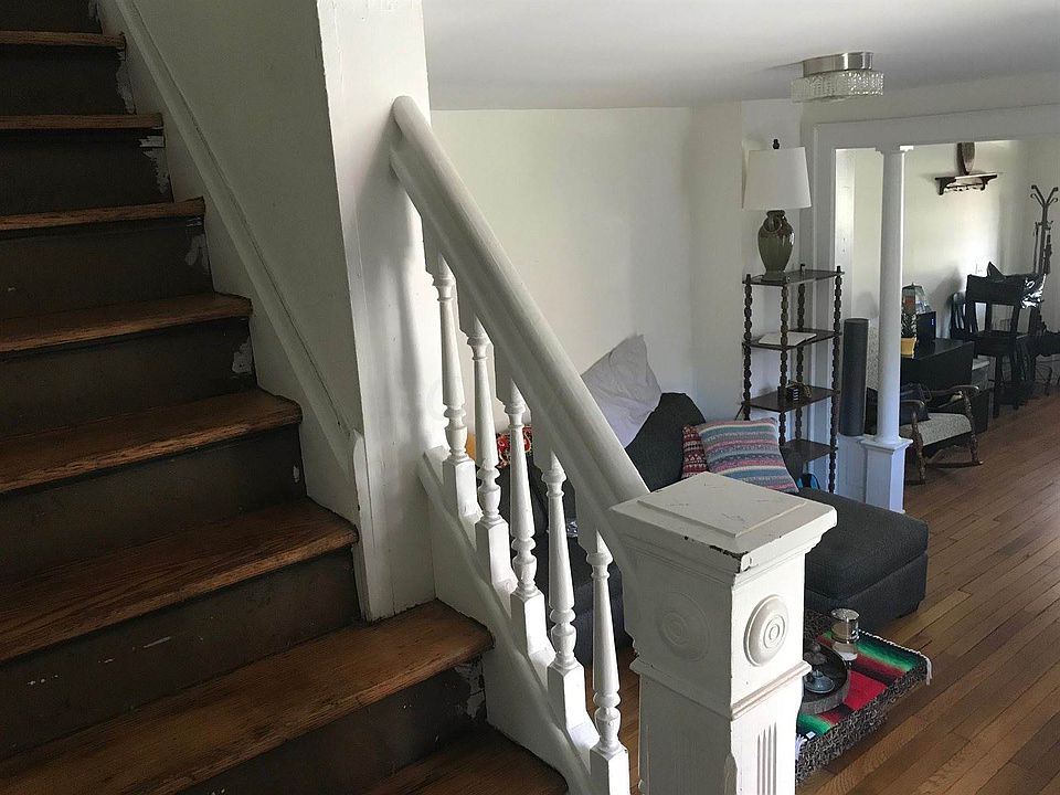 2nd image of 110-112 S Champion Ave