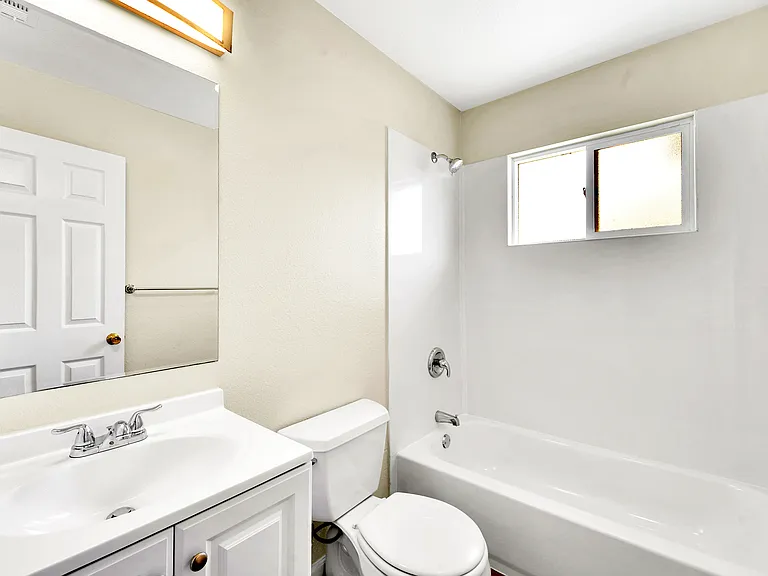 156 Sawyer St — Photo 14