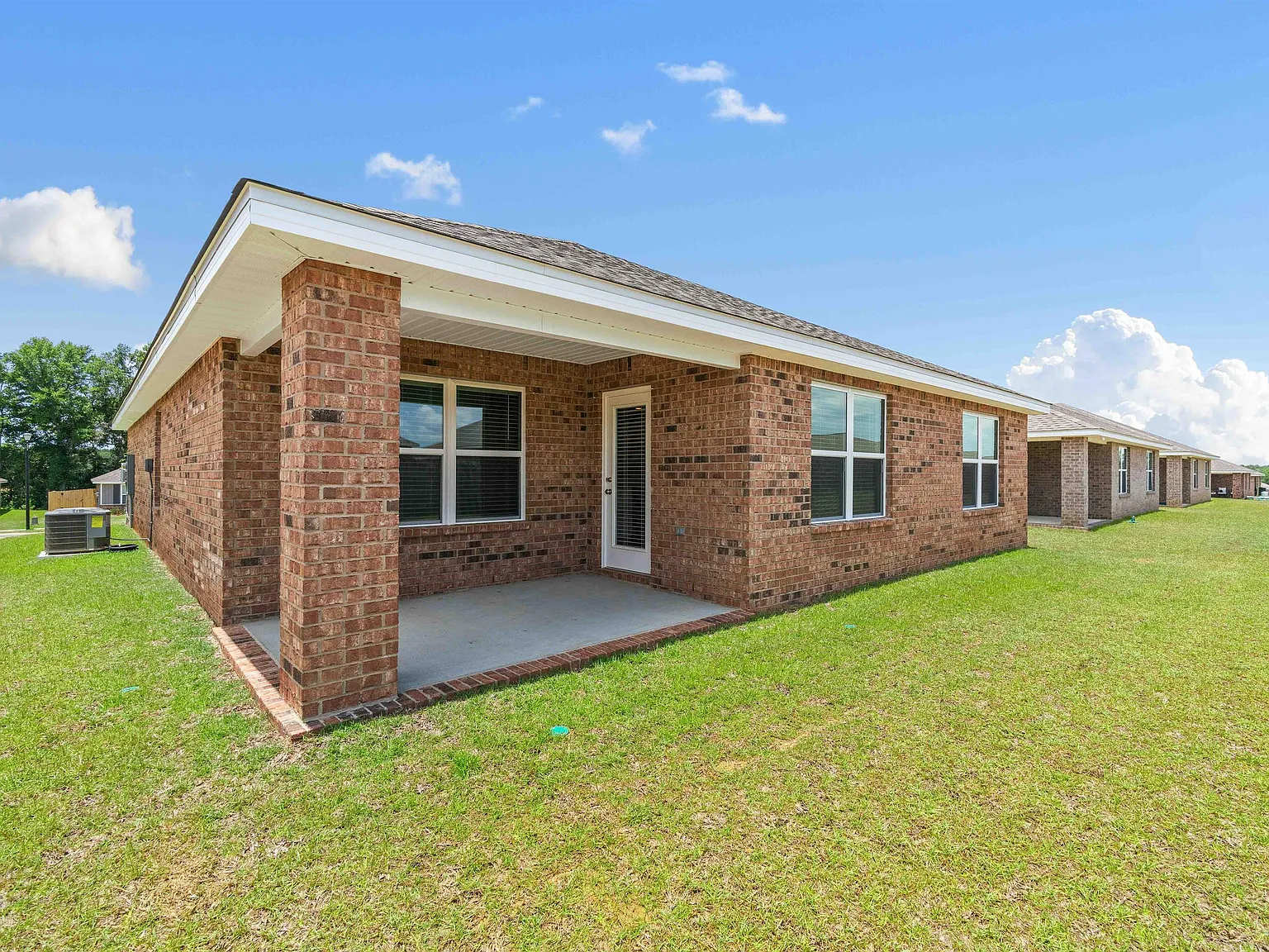 2535 Arbordale Loop - 1 — Photo 3