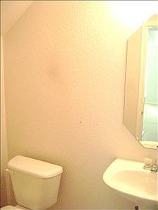 5th image of 5309 Hillcroft Ave
