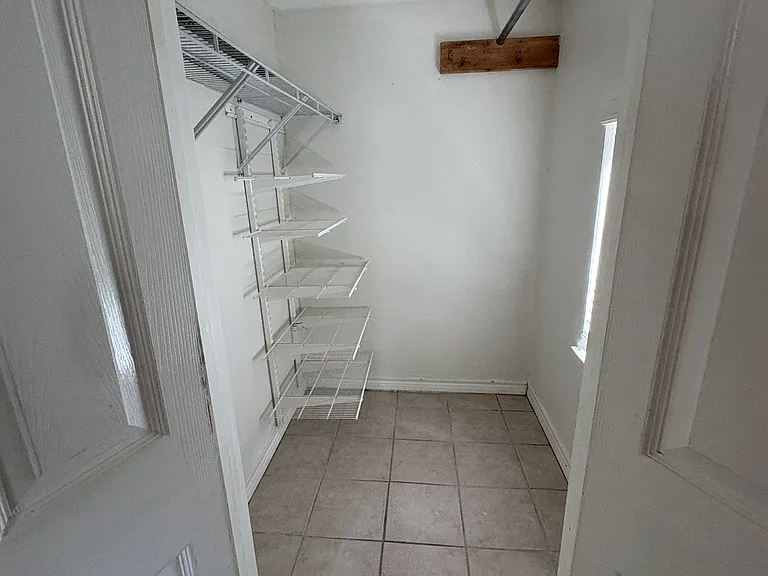 916 Wood Ave #A — Photo 6