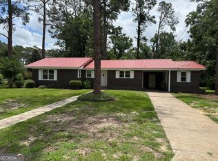 322 Magnolia Dr, Adel, GA 31620