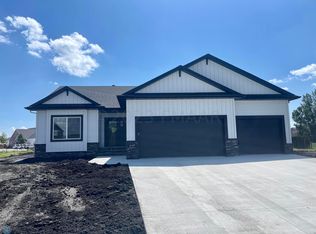 6169 Marigold Loop S, Fargo, ND 58104