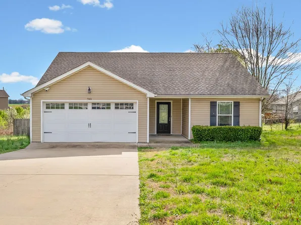 705 Hugh Hunter Rd, Oak Grove, KY 42262
