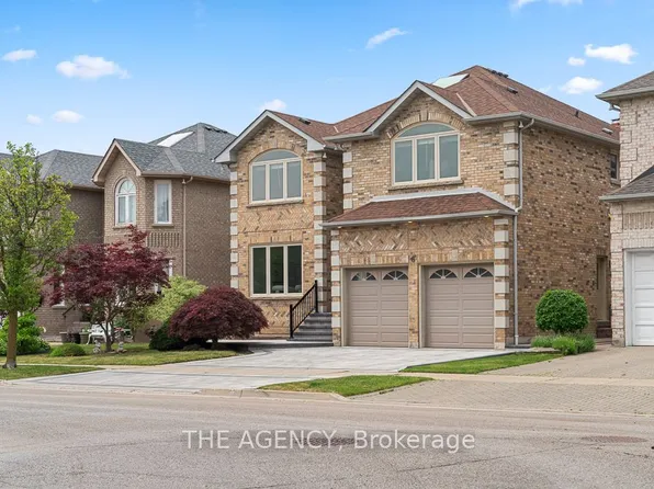 6 Sheila Cres, Richmond Hill, ON L4B 2Z8