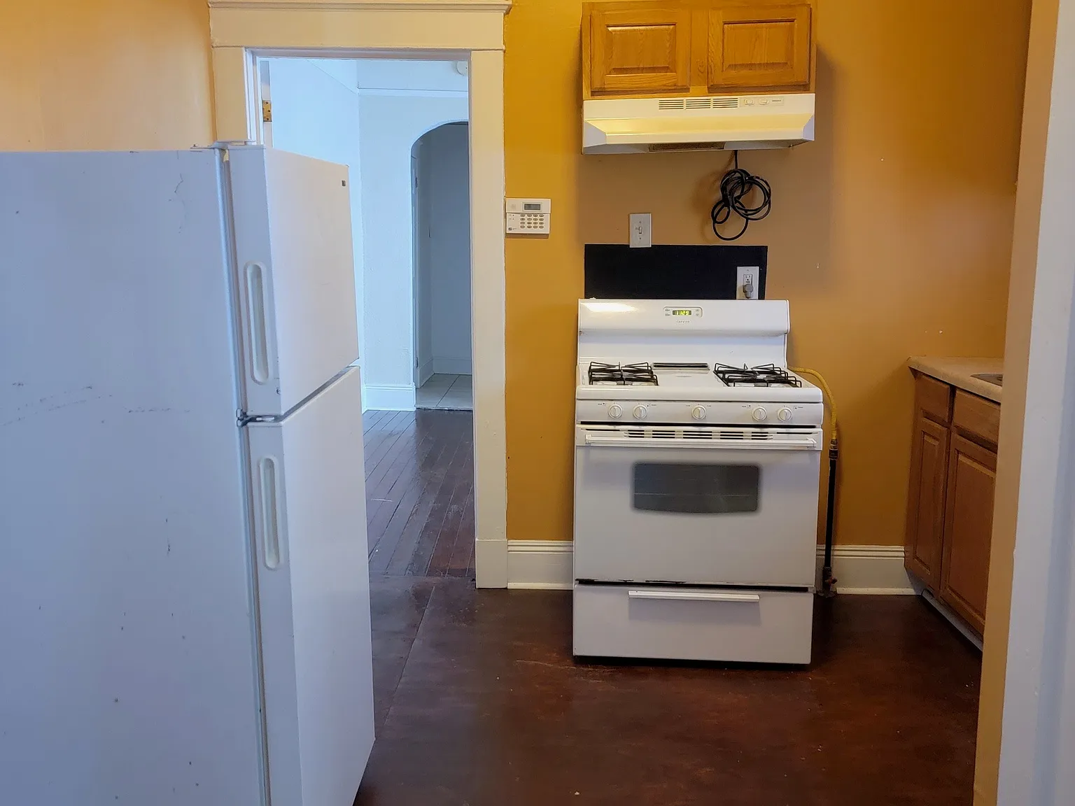 1 bed, $1,300 — Photo 3