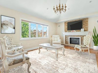 2414 E 74th St, Brooklyn, NY, 11234