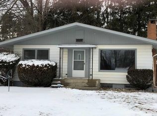 5472 S Mission Rd, Mt Pleasant, MI 48858