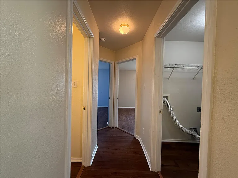 316 Meadow Park Dr — Photo 20