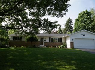 1281 Ducrest Dr S, Columbus, OH 43220