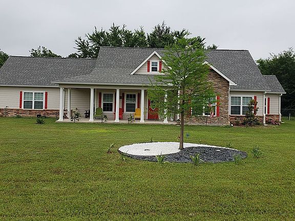2nd image of 103 Sweetwater Trl