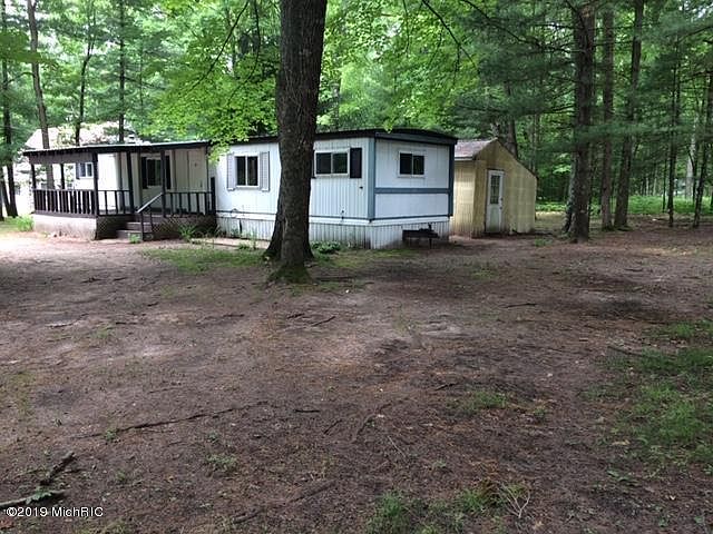 1st image of 3419 Wolf Lake Dr