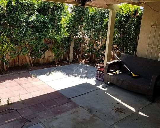 4th image of 15435 Avenida Mirola