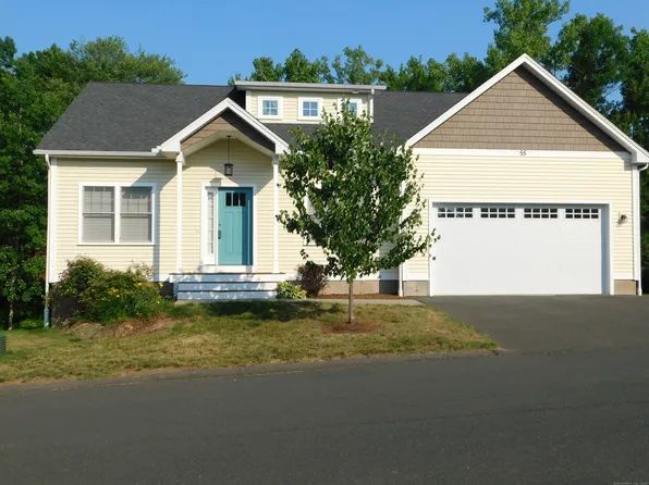 55 Chapman Chase #55, Windsor Locks, CT 06096