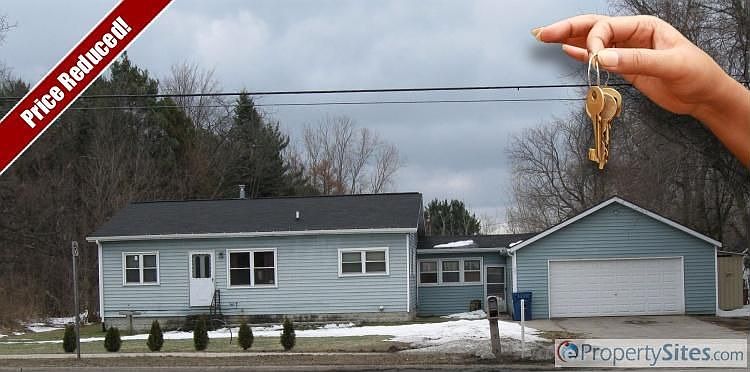 1st image of 3250 Lake Michigan Dr NW