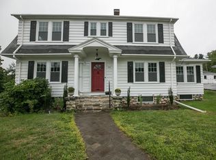 48 Hazel St, Uxbridge, MA 01569