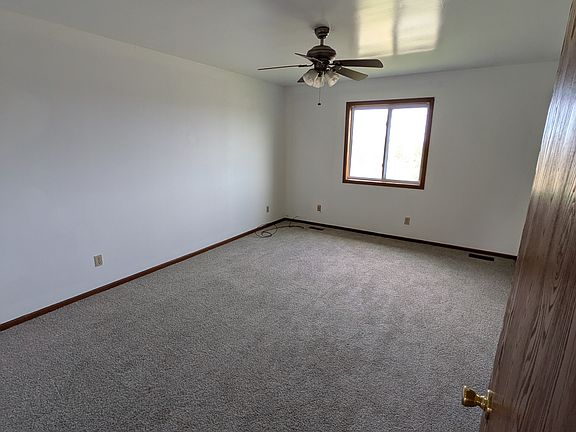 5th image of 3770 W 73rd Pl