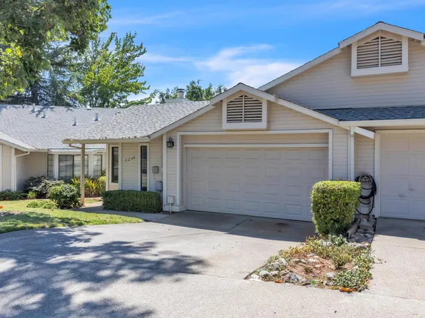 2249 Country Villa Ct #20, Auburn, CA 95603