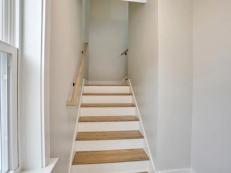 406 N Seminole Dr #102 — Photo 15