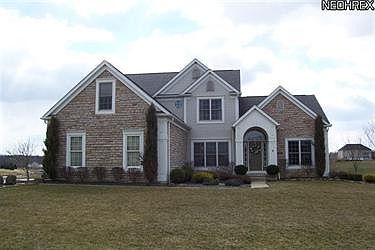 1st image of 325 Royal Birkdale Dr